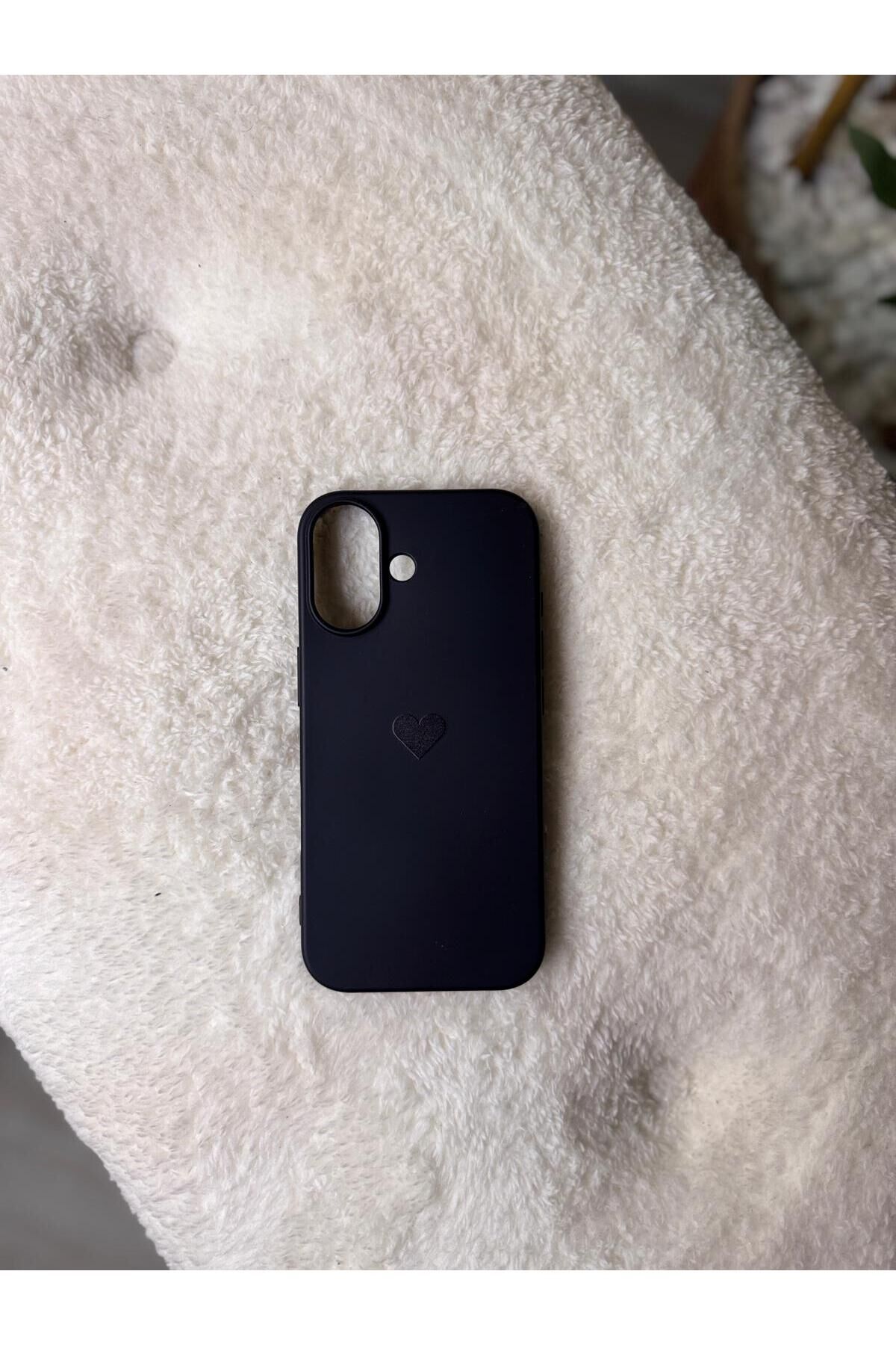 İphone 17 Uyumlu İçi Kadife Leke Tutmaz Premiım Kalp Logolu Tasarım Telefon Kılıfı